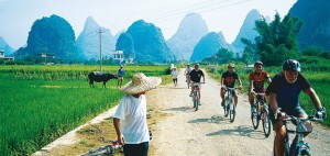 Yangshuo-cycling-1024x485[1]